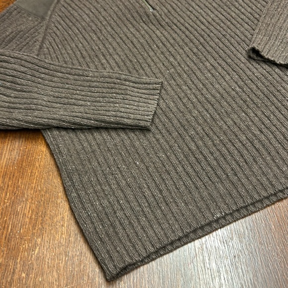 Twin Lakes wool sweater - Picture 3 of 8